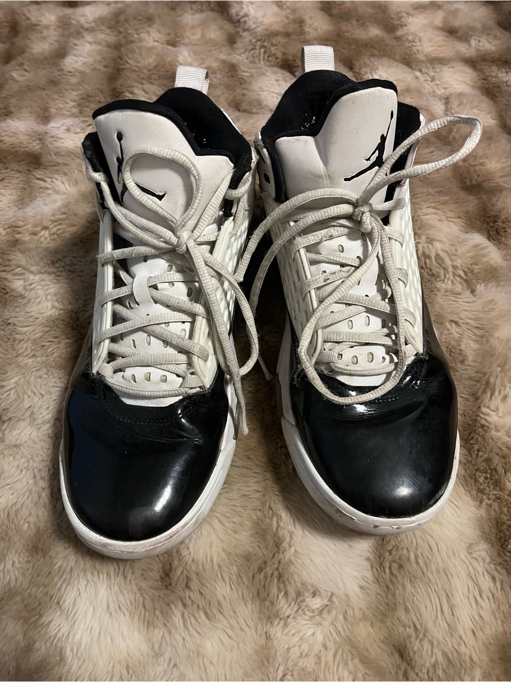 Nike Women's Black and White High-Top Sneakers